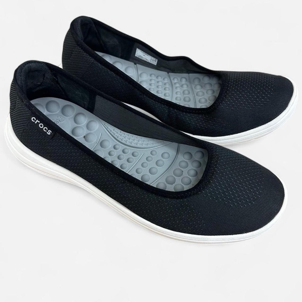 Crocs Reviva Black Slip On shoes, size 7, EUC